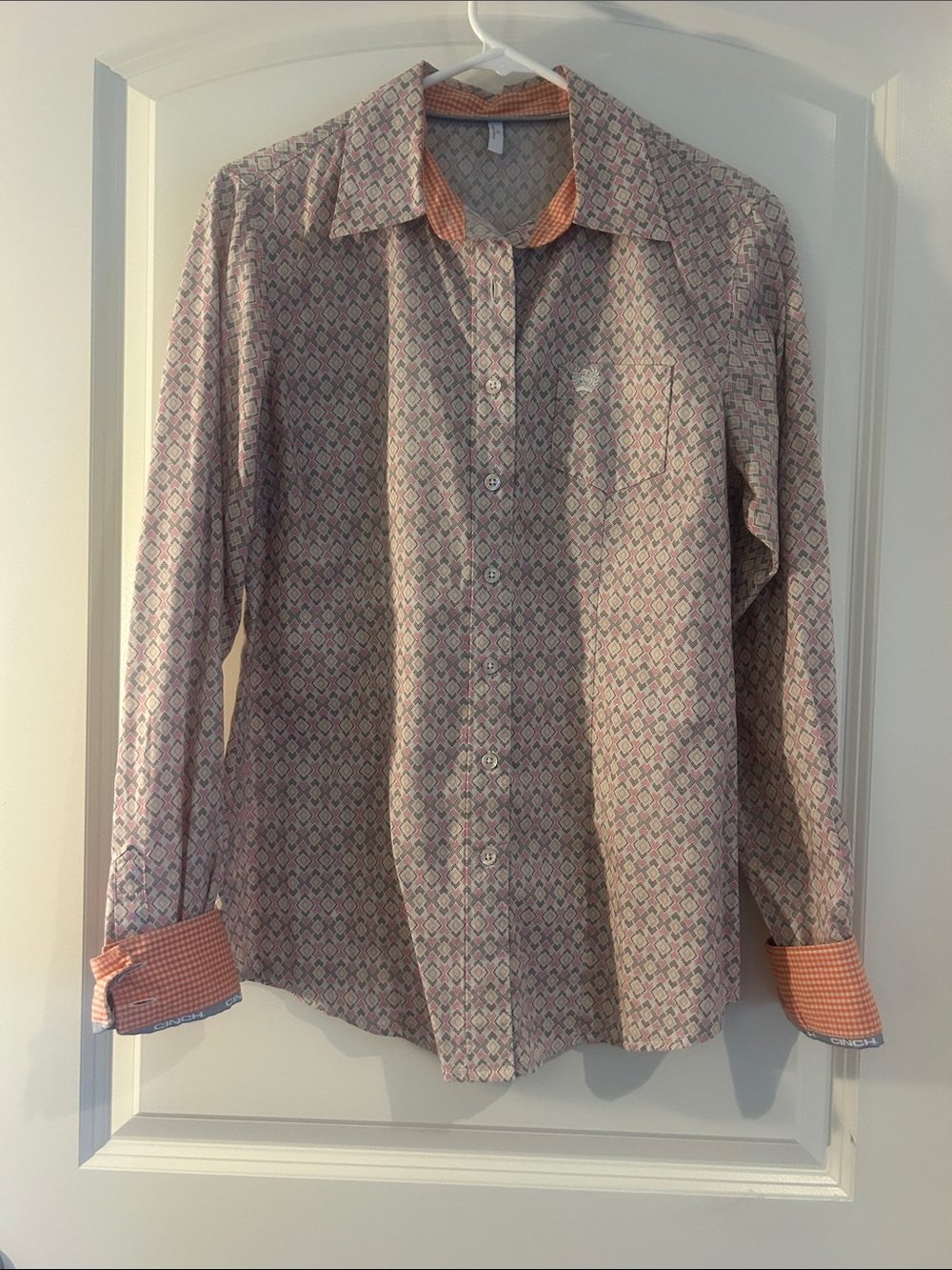 Cinch Women's Geometric Button-Down Shirt - Pink & Orange